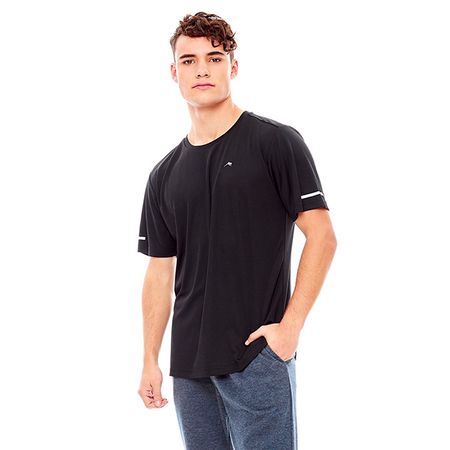 Polera Básica Negra Ferouch - Calce Ajustado - Compra Ahora | Dafiti Chile
